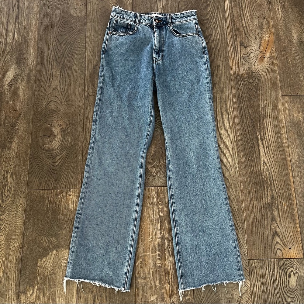 ZARA Straight Leg High Rise Raw Hem Denim Jeans Size 6